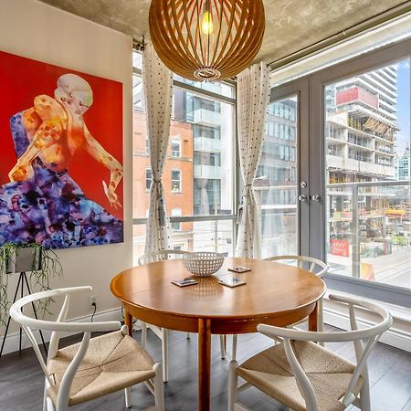 Spacious Corner Apartment Downtown Toronto Exterior foto
