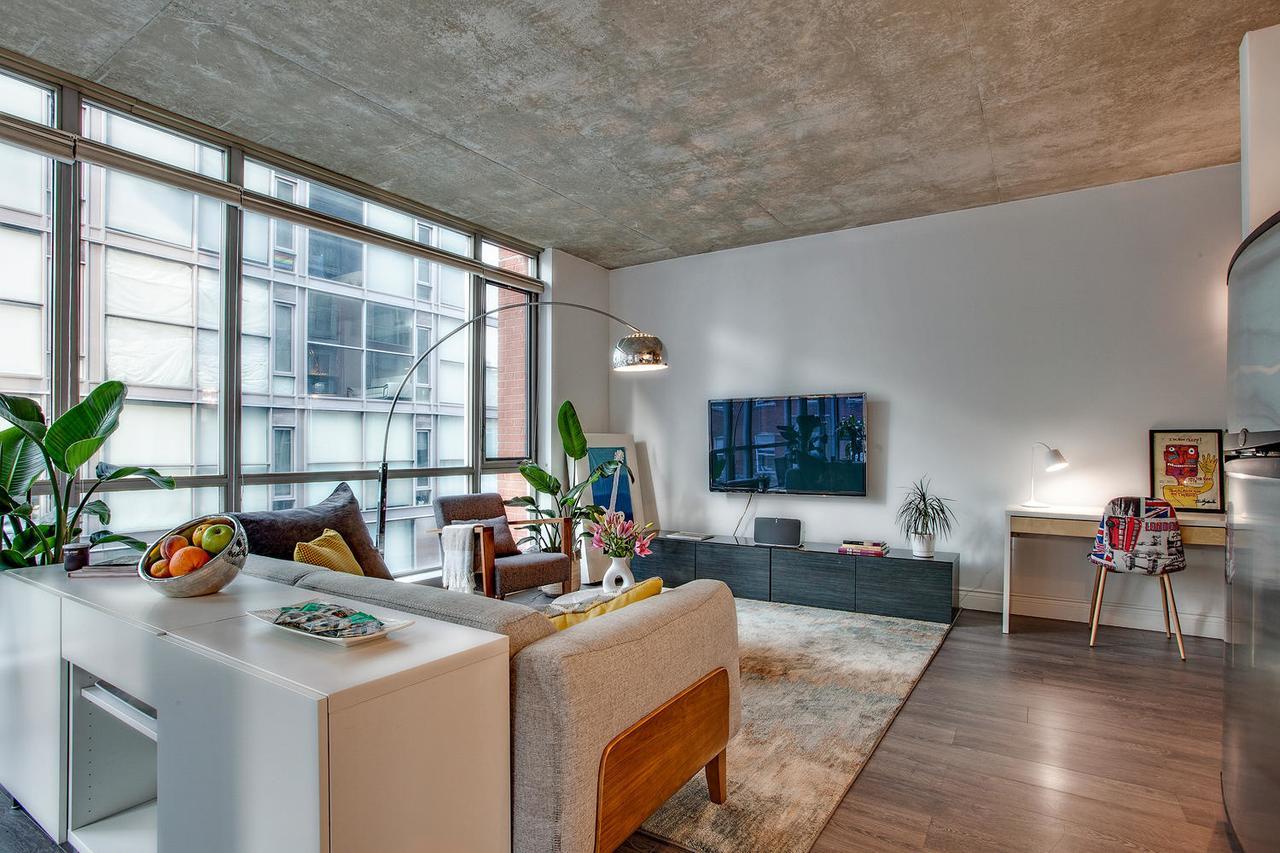 Spacious Corner Apartment Downtown Toronto Exterior foto